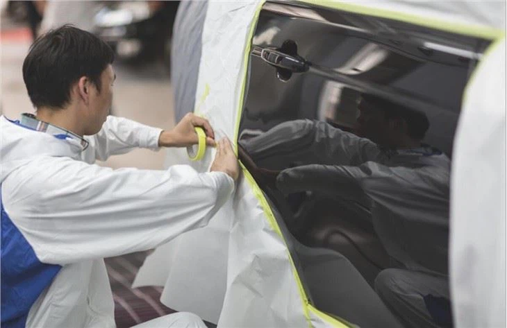 Vehicle Refinished Body Shield Cover